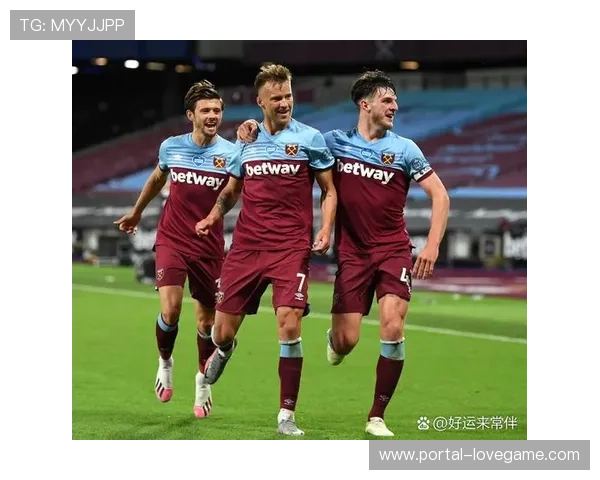 佛罗伦萨vs都灵补时阶段，马里潘头球绝平比分2-2